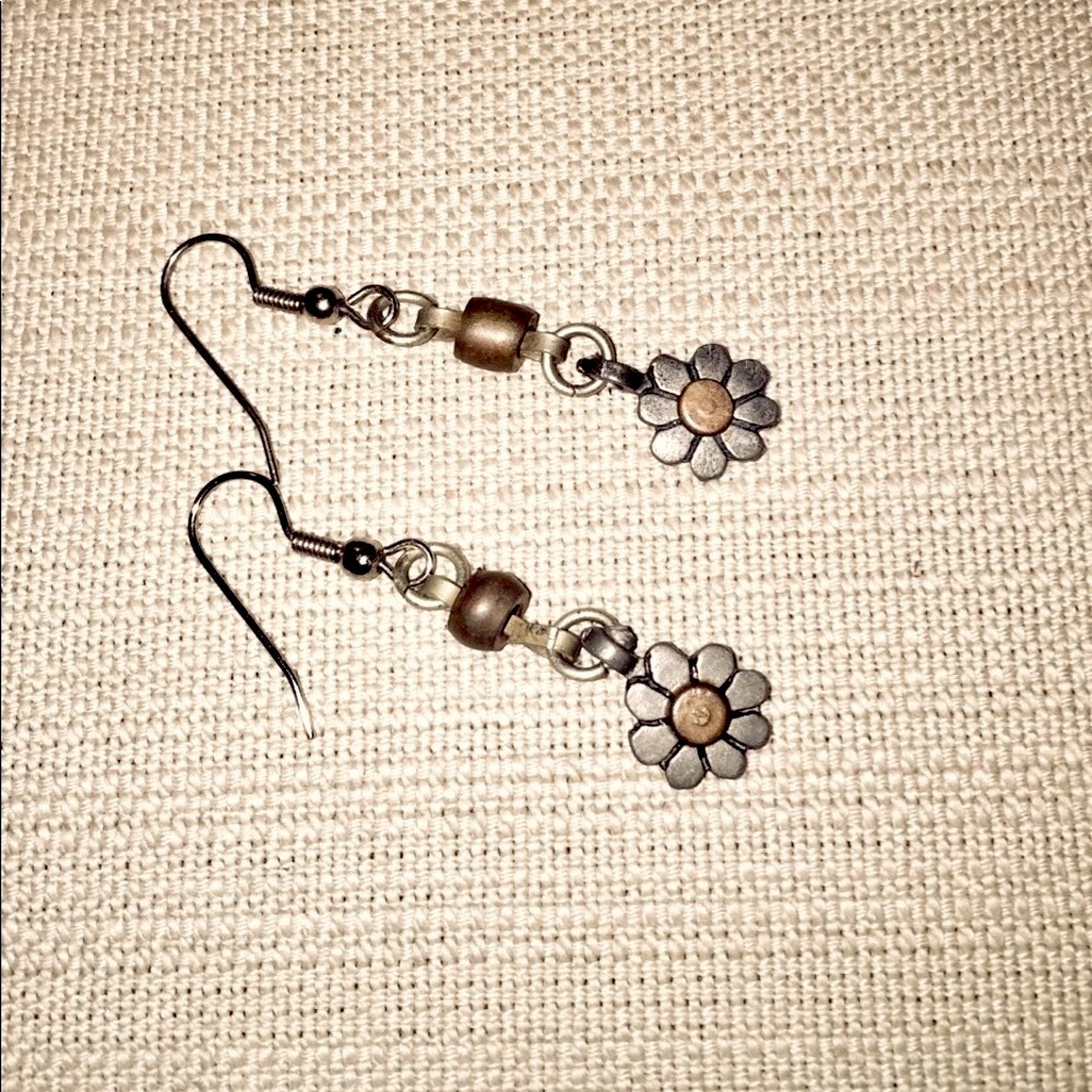 Necklace and earrings set - Picture 2 of 2